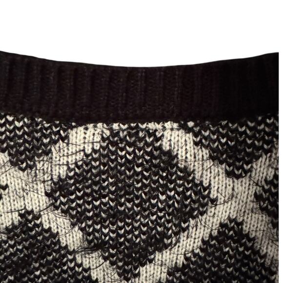 Lane Bryant Cozy Diamond Knit Sweater 26/28 – Black & White Tunic Length - Picture 3 of 3